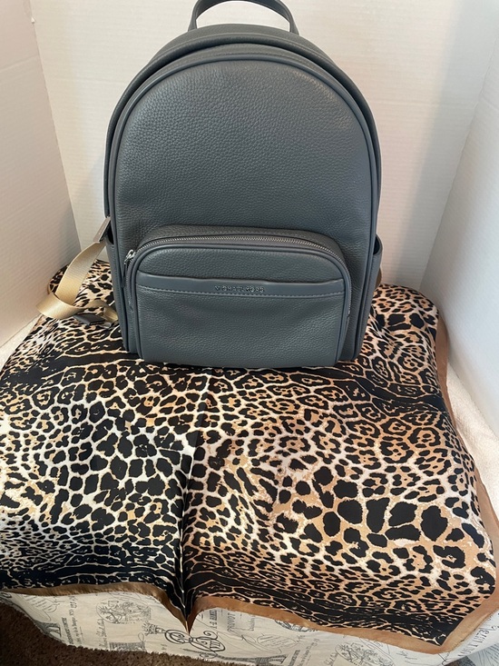 Michael Kors Handbags - Michael Kors Pebbled Leather Medium Backpack in Slate Grey